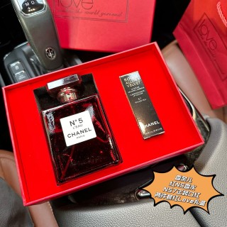 Chanel N°5 Red Love Gift Set - Fragrance & Lipstick Duo view 5