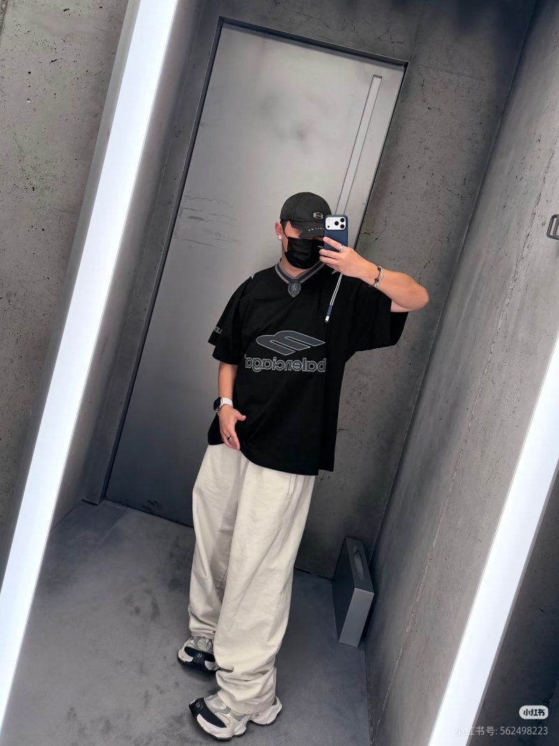 Balenciaga Black Logo Print Short Sleeve T-Shirt