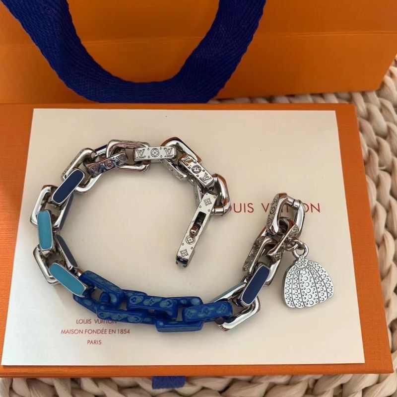 Louis Vuitton Paradise Chain Bracelet Blue Silver view