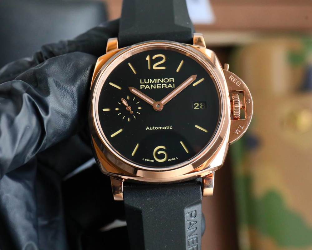Panerai Luminor Due 42mm Red Dial Automatic Watch view