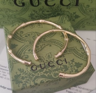 Gucci Bamboo Segmented Gold-Tone Bangle Bracelet view 3