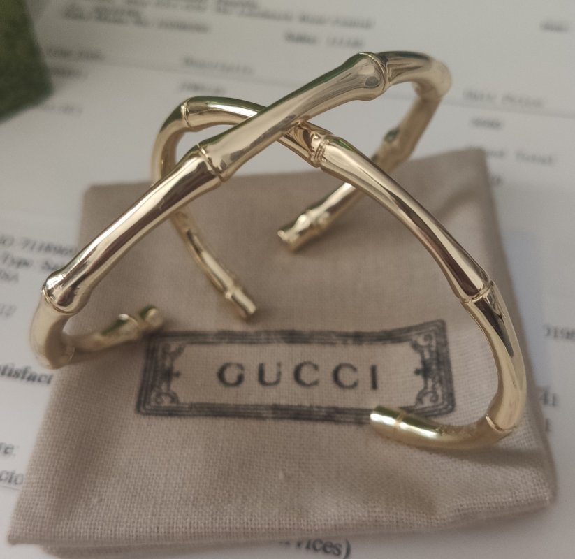 Gucci Bamboo Segmented Gold-Tone Bangle Bracelet view