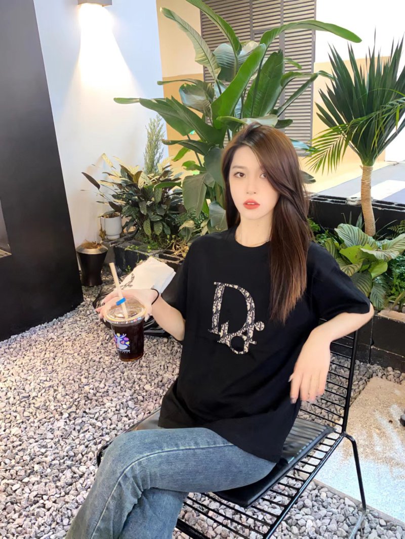 Dior Monogram Embroidered Black T-Shirt view