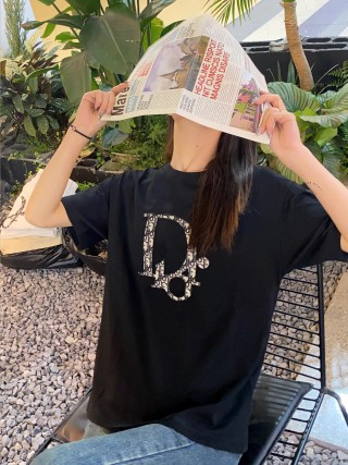 Dior Logo Embellished Black T-Shirt view 5