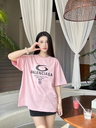 Balenciaga Everyday Rock n Roll Pink T-Shirt view 4