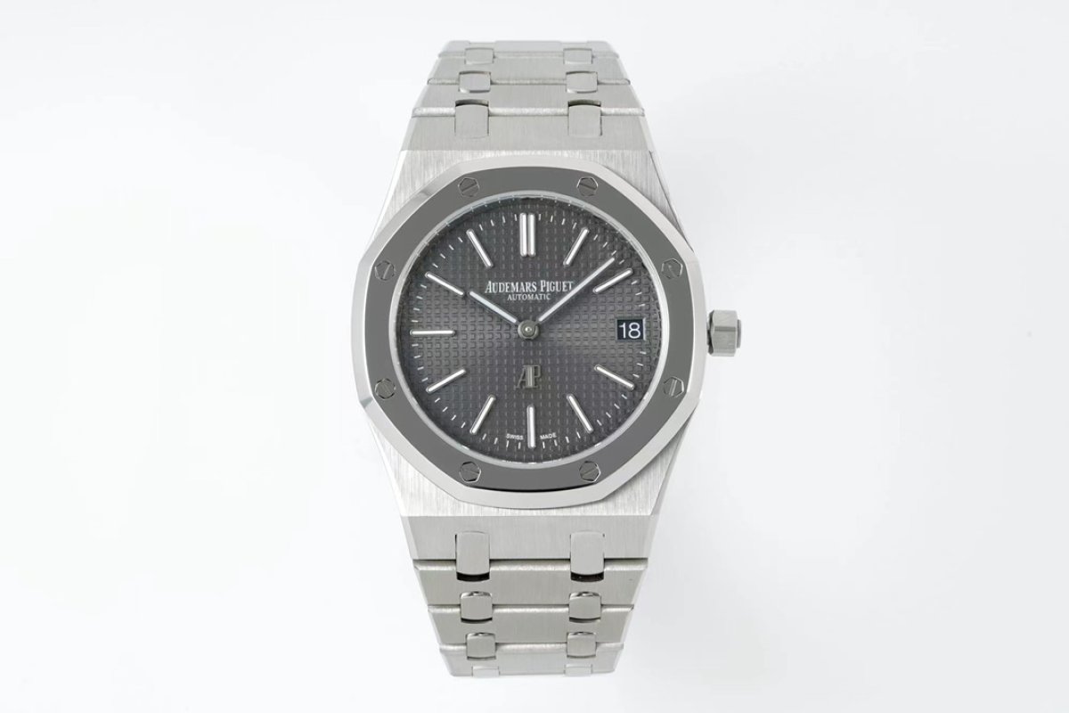 Audemars Piguet Royal Oak 15202 Ultra-Thin Steel Watch