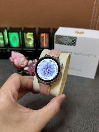 Women's Flower Digital Smart Watch Pink Leather Strap