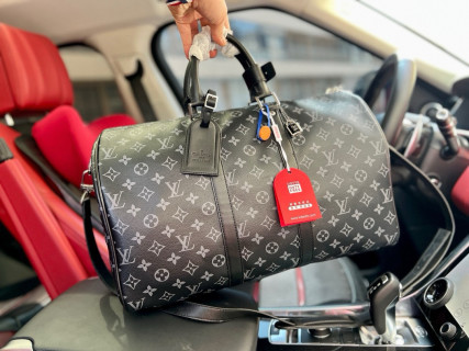 Louis Vuitton Keepall 45 Monogram Canvas Travel Bag Black view 4