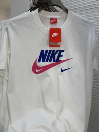 Nike Classic Logo White T-Shirt Red Print view 2