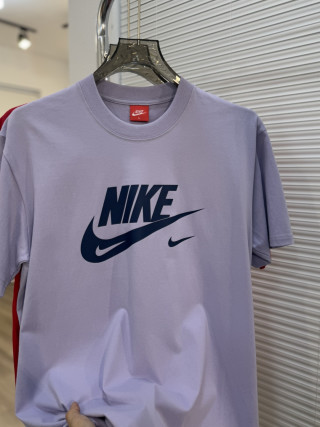 Nike Classic Logo White T-Shirt Red Print view 4