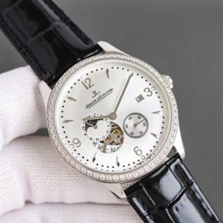 Jaeger-LeCoultre Master Moonphase Rose Gold Watch 41mm view 2