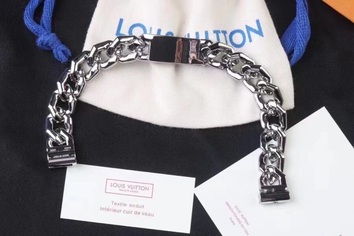 Louis Vuitton LV Blue Enamel Chain Link Bracelet view