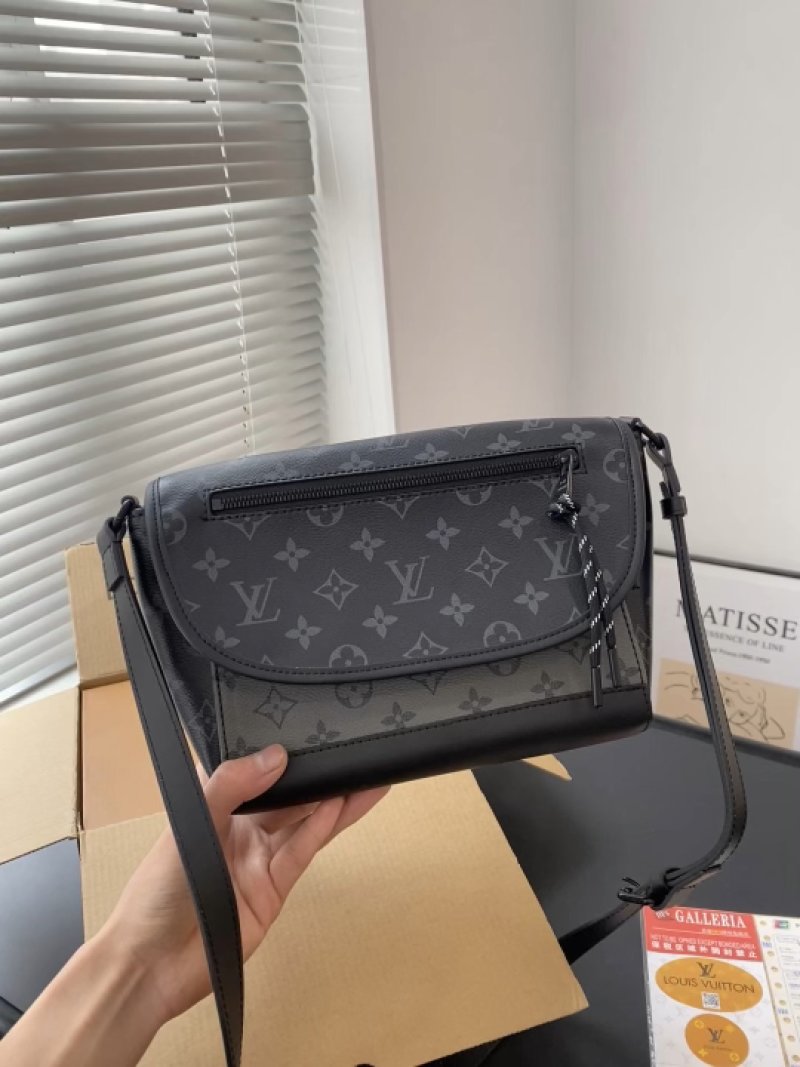 Louis Vuitton Monogram Eclipse Crossbody Shoulder Bag Black