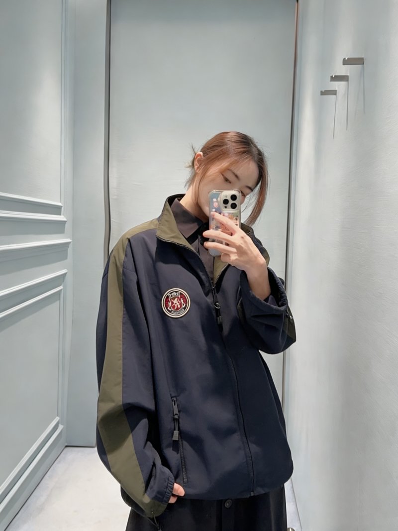 Balenciaga 26SS Vintage Crest Nylon Windbreaker Jacket Navy view