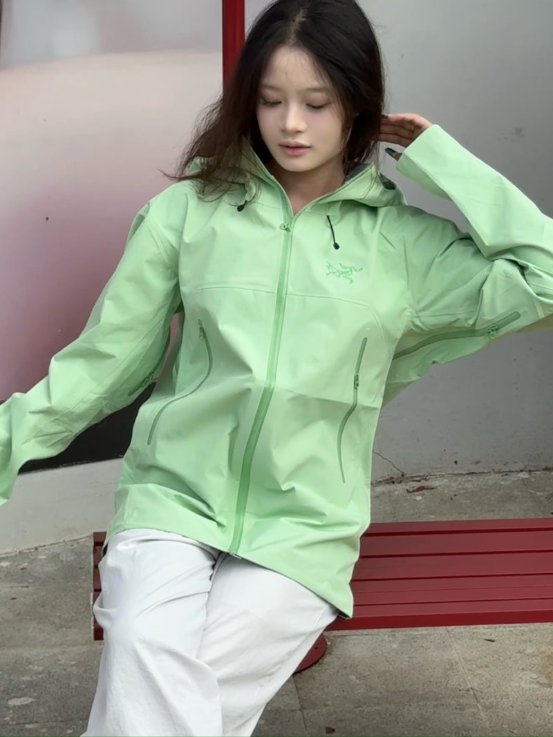 Stone Island Bogota LT Lightweight Jacket Orange view