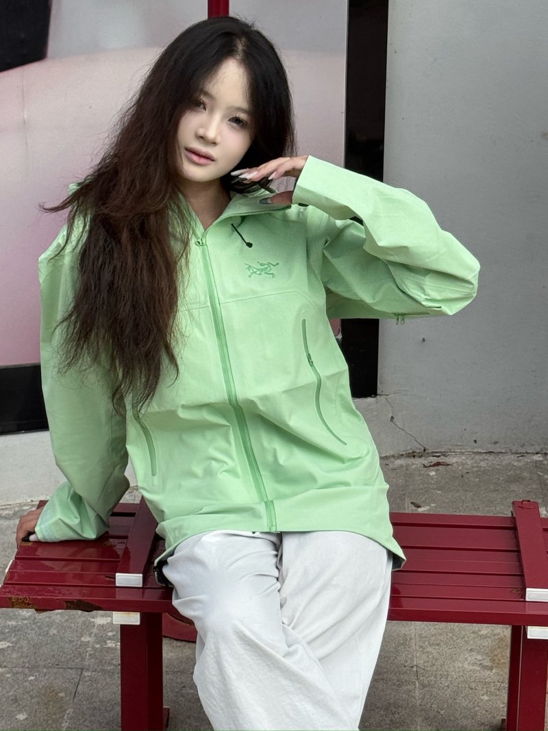 Stone Island Bogota LT Lightweight Jacket Orange view