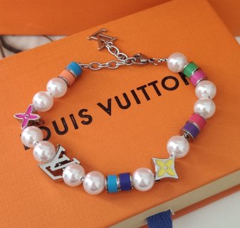 Louis Vuitton LV Monogram Pearls Party Adjustable Bracelet