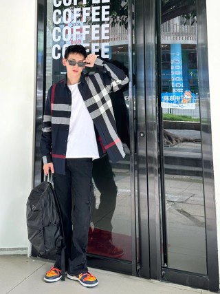 Burberry Check Oversized Shirt Navy Red White view 2