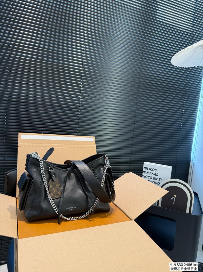 Louis Vuitton Carryall Black Leather Shoulder Bag