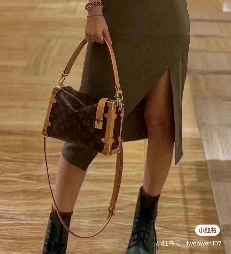 Louis Vuitton Monogram Shoulder Bag Brown