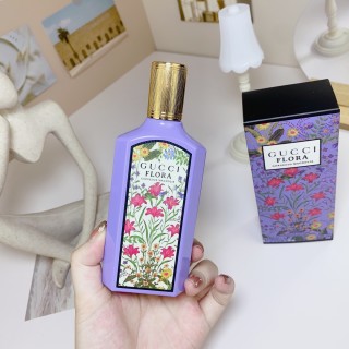 Gucci Flora Gorgeous Magnolia 100ml Eau de Parfum view 2