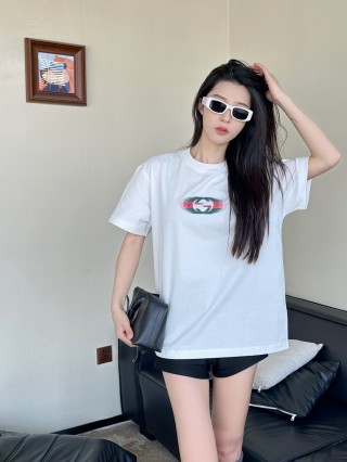 Gucci Repeated Logo White T-Shirt view 7