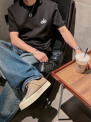 Alo Black Logo Short Sleeve T-Shirt view 2