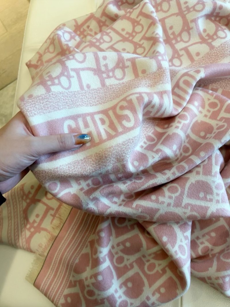 Dior CD Logo Monogram Cashmere Blend Scarf Pink view
