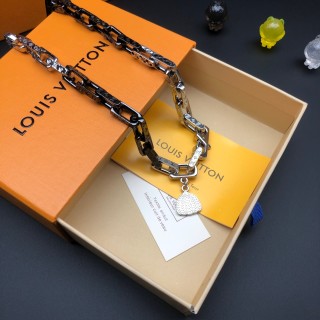 Louis Vuitton LV x Yayoi Kusama Monogram Chain Necklace view 4