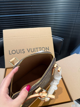 Louis Vuitton Alma Monogram Canvas Handbag view 9