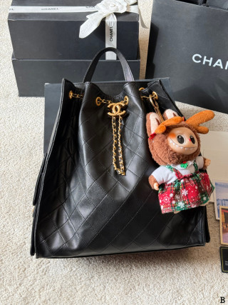 Chanel 25 Quilted Caviar Backpack Black view 3