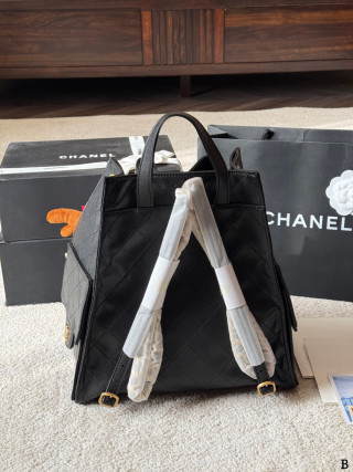 Chanel 25 Quilted Caviar Backpack Black view 5