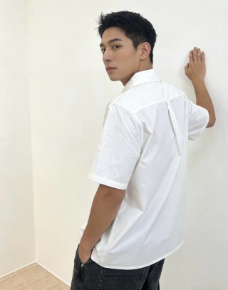 White Short Sleeve Casual Shirt with Chest Pocket view 5