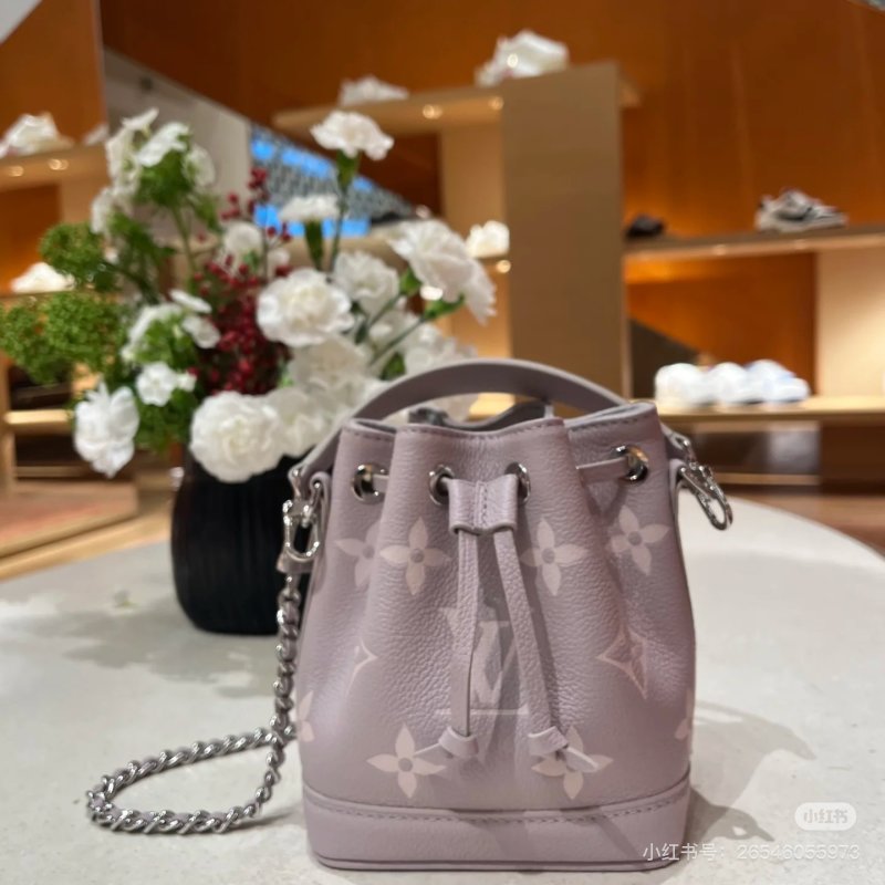 Louis Vuitton Monogram Empreinte Noe Bucket Bag Lilac view