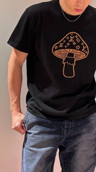 Louis Vuitton Mushroom Monogram Black T-Shirt view 3
