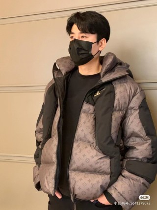 Nike Black Puffer Down Jacket view 13