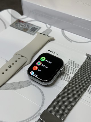Apple Watch Series 10 46mm Titanium Silver Smart Watch UA view 3