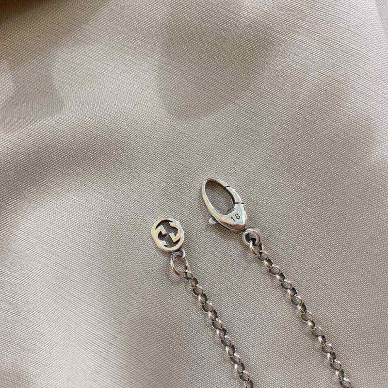 Gucci Double G Vintage Vine Key Silver Bracelet view