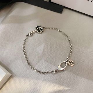Gucci Double G Vintage Vine Key Silver Bracelet view 8