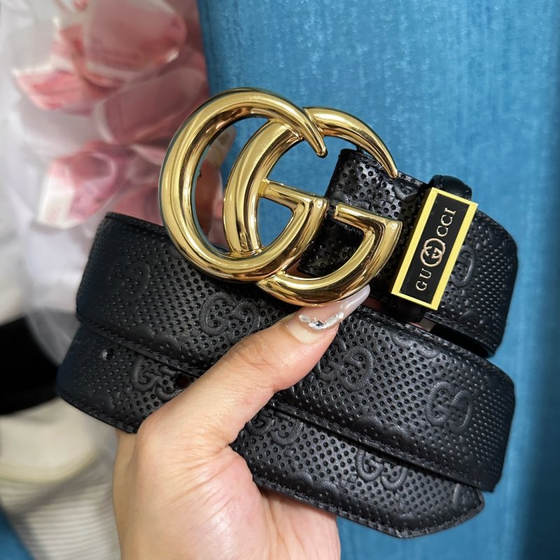 Gucci GG Marmont Black Leather Belt with Gold Buckle