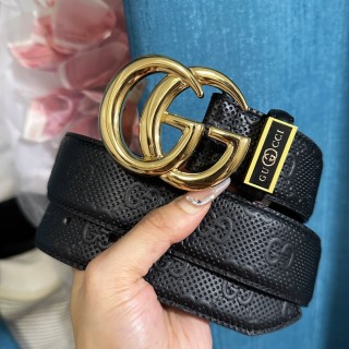Gucci GG Marmont Black Leather Belt with Gold Buckle