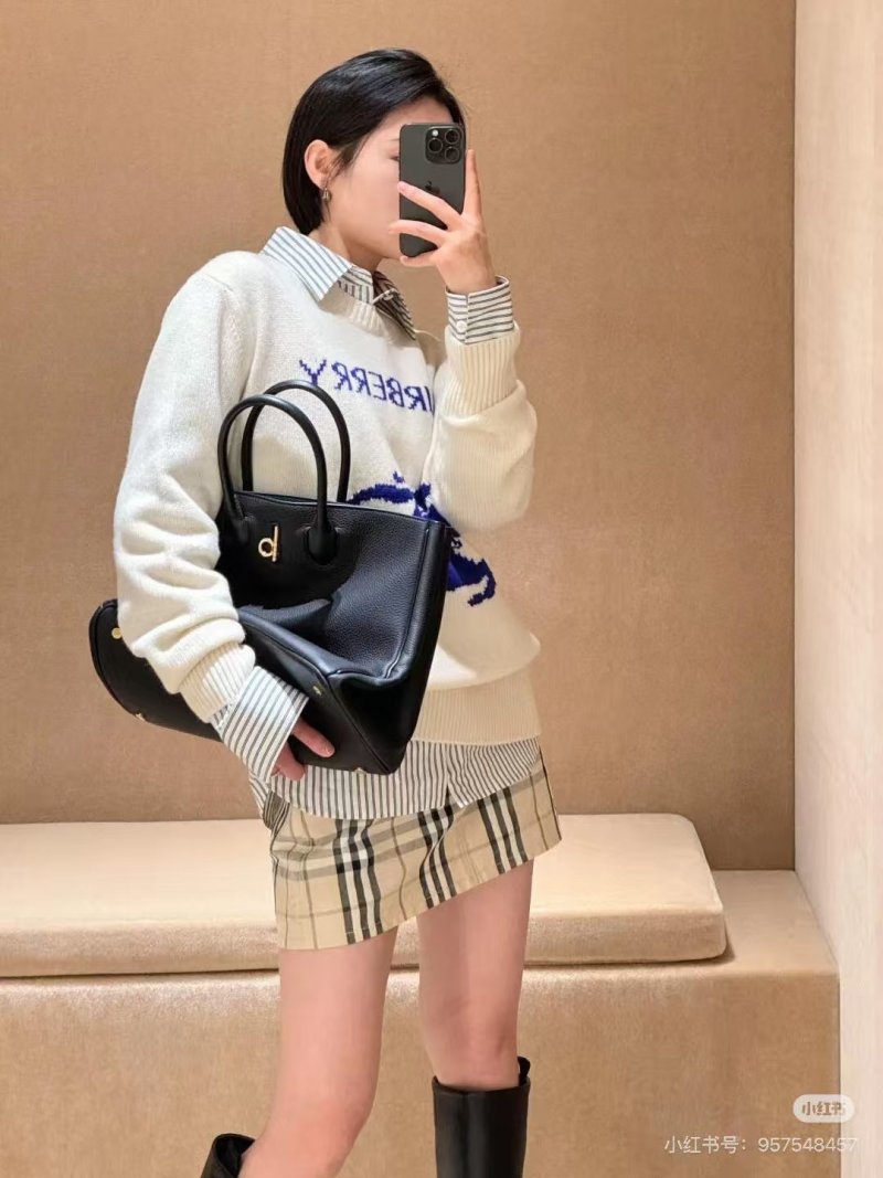 Burberry Cream Knit Sweater with Navy Horse Logo view