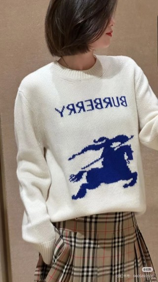 Burberry Cream Knit Sweater with Navy Horse Logo view 6