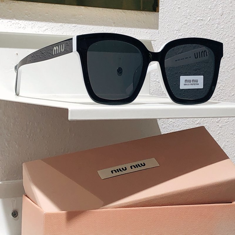 Miu Miu SMU 107Z Tortoiseshell Square Sunglasses view