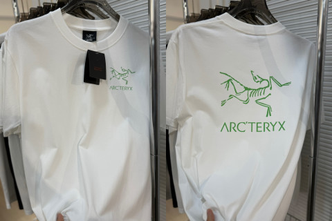 Arc'teryx Logo Print White T-Shirt view 8