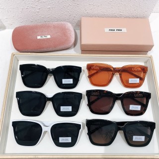 Miu Miu SMU 107Z Black Gradient Sunglasses view 8