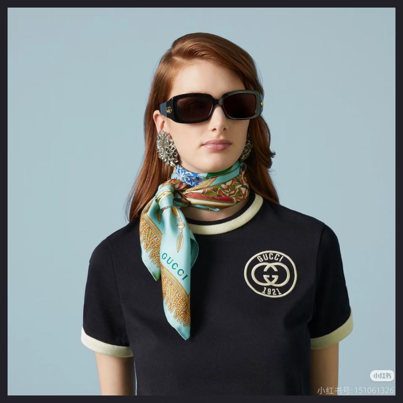 Gucci GG Logo Short Sleeve T-Shirt Black with Stripe Trim