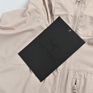 Arc'teryx Squamish Hoody Lightweight Jacket Stone view 11