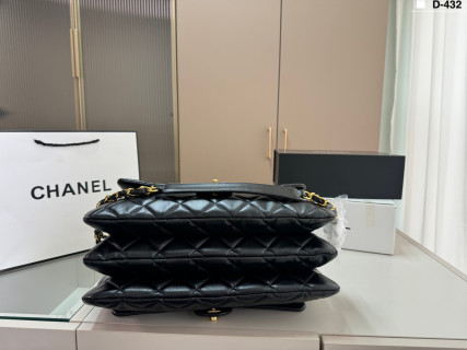 Chanel Quilted Accordion Tote Bag Black view 3