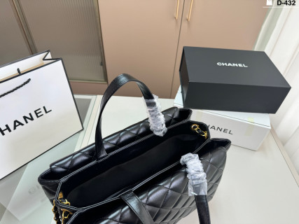 Chanel Quilted Accordion Tote Bag Black view 8